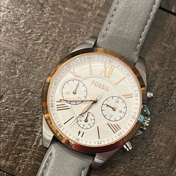 Fossil Gray Minimalist Watch Stainless Steel - Picture 2 of 9